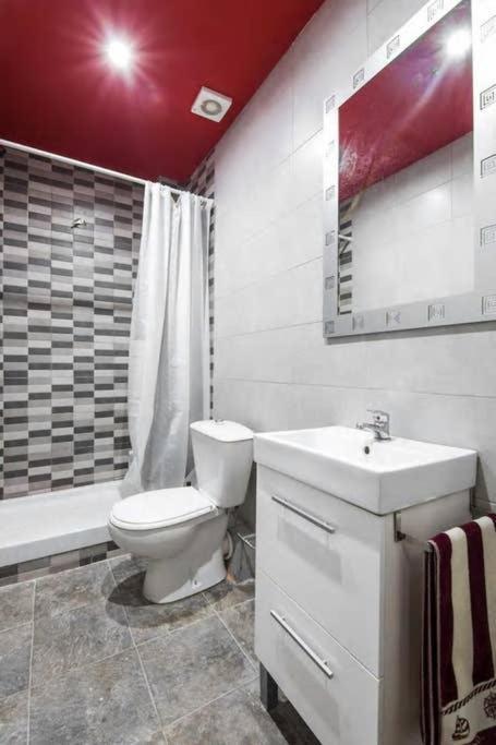 Sagarda Familia Private Sunny Room Barcelona Luaran gambar